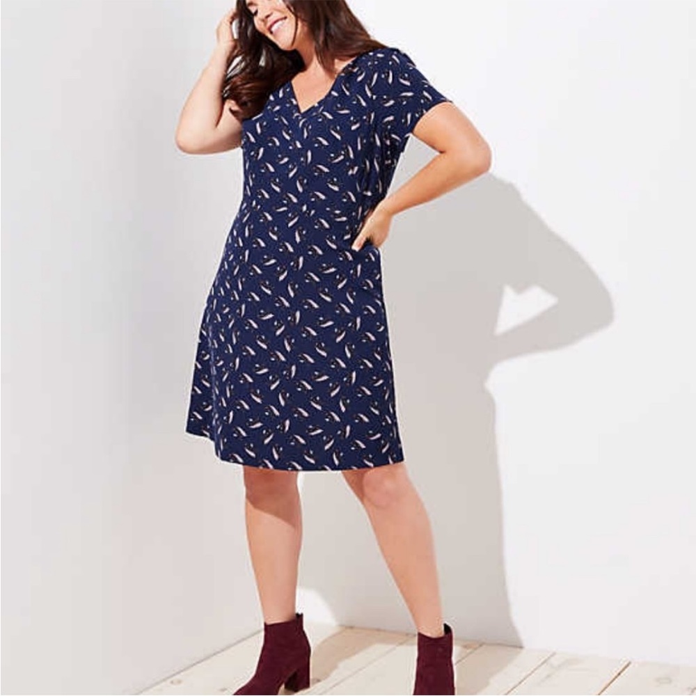LOFT Plus Navy Leaf V-neck Dress 24W